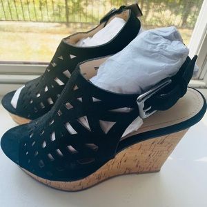 Wedges sling back sandal.